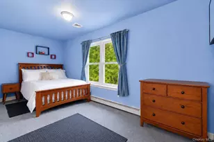 303 N Westchester Ave N, West Babylon, NY 11704 - Photo 13