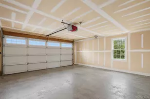 303 N Westchester Ave N, West Babylon, NY 11704 - Photo 25