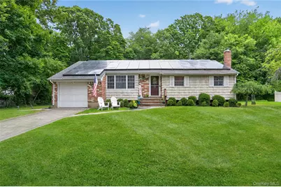 257 Bow Drive, Hauppauge, NY 11788 - Photo 1