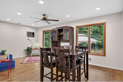 257 Bow Drive, Hauppauge, NY 11788 - Photo 7