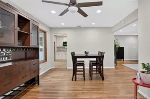 257 Bow Dr, Hauppauge, NY 11788 - Photo 9