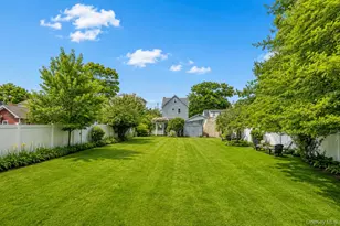 549 Demott Ave, Baldwin, NY 11510 - Photo 39