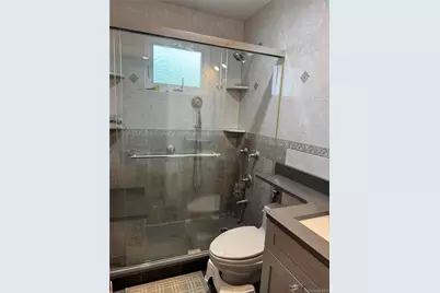 76-53 271st Street, New Hyde Park, NY 11040 - Photo 15
