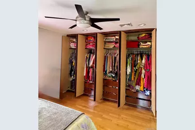 76-53 271st Street, New Hyde Park, NY 11040 - Photo 21
