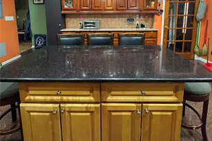76-53 271st St, New Hyde Park, NY 11040 - Photo 5