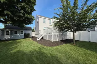 19 Westbridge Dr, Babylon, NY 11702 - Photo 37