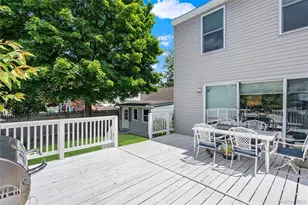 19 Westbridge Dr, Babylon, NY 11702 - Photo 35