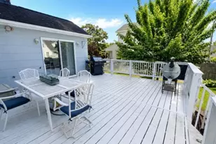 19 Westbridge Dr, Babylon, NY 11702 - Photo 35