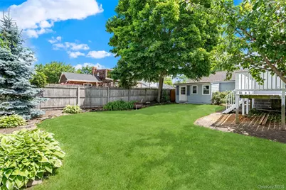 19 Westbridge Drive, Babylon, NY 11702 - Photo 37