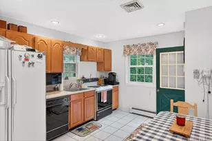 3748 Noyack Rd, Sag Harbor, NY 11963 - Photo 7