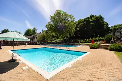 8 Foxwood Drive #8, Pleasantville, NY 10570 - Photo 17