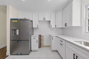 669 Vassar Rd, Poughkeepsie, NY 12603 - Photo 5