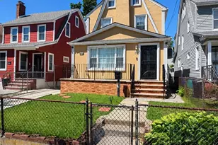 113-06 201st St, Saint Albans, NY 11412 - Photo 19