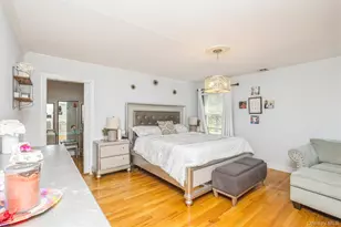 136 Mills Pond Rd, Saint James, NY 11780 - Photo 21