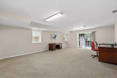 120 Woodruff Avenue, Scarsdale, NY 10583 - Photo 25