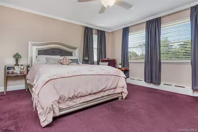 142 Cedar Street, Amityville, NY 11701 - Photo 27