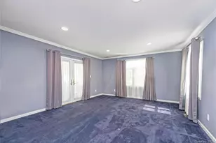 142 Cedar St, Amityville, NY 11701 - Photo 23