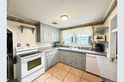 15 Kew Drive, Sound Beach, NY 11789 - Photo 9