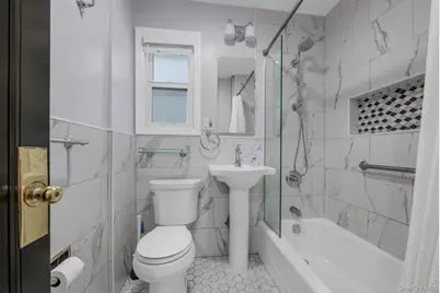 2422 St Raymonds Avenue, Bronx, NY 10461 - Photo 13