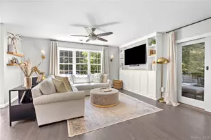 18 N Hampton Ave, Miller Place, NY 11764 - Photo 7