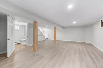 18 N Hampton Avenue, Miller Place, NY 11764 - Photo 23
