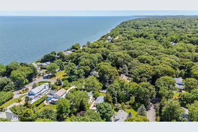 18 N Hampton Avenue, Miller Place, NY 11764 - Photo 43