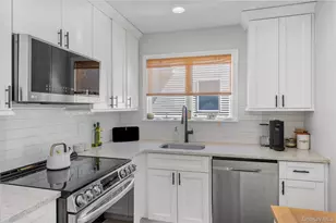 18 N Hampton Ave, Miller Place, NY 11764 - Photo 13