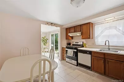 67 Sherwood Drive, Larchmont, NY 10538 - Photo 21