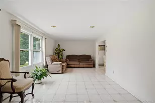 67 Sherwood Dr, Larchmont, NY 10538 - Photo 11