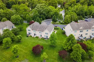 1 Halley Ct, Poughkeepsie, NY 12601 - Photo 27
