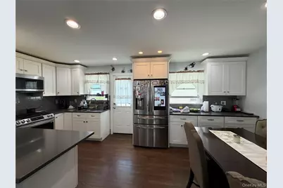 101 Sagamore Street, Freeport, NY 11520 - Photo 23
