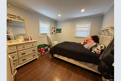 101 Sagamore Street, Freeport, NY 11520 - Photo 5