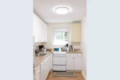 28 Oregon Avenue #A, Bronxville, NY 10708 - Photo 7
