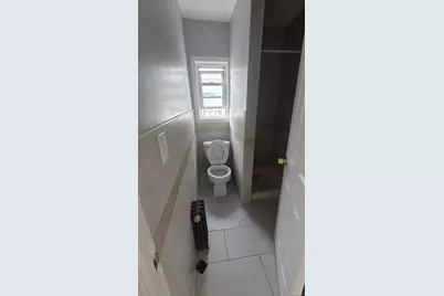 329 Beach 29th Street, Far Rockaway, NY 11691 - Photo 17