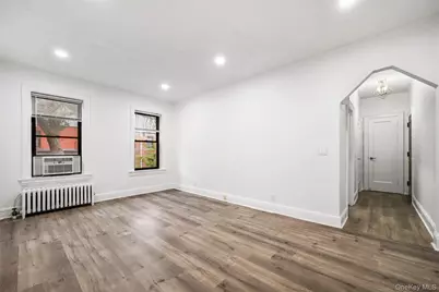 663 Locust Street #5D, Mount Vernon, NY 10552 - Photo 13