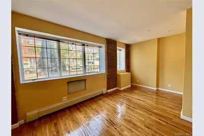 10422 39th Avenue #1A, Corona, NY 11368 - Photo 7