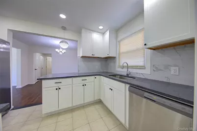 58 Weberfield Avenue, Freeport, NY 11520 - Photo 17