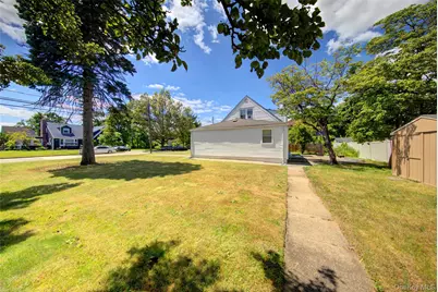 58 Weberfield Avenue, Freeport, NY 11520 - Photo 35