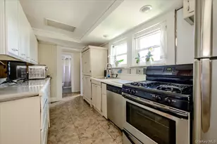 47 D Edgewater Park, Bronx, NY 10465 - Photo 5