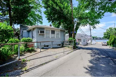 47D Edgewater Park #47D, Bronx, NY 10465 - Photo 17