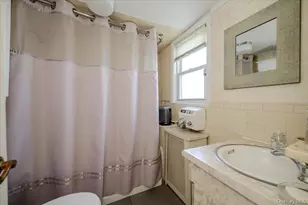 47 D Edgewater Park, Bronx, NY 10465 - Photo 9