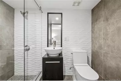 122 Lawrence Avenue, Lawrence, NY 11559 - Photo 37