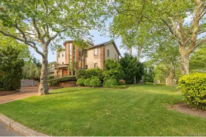 122 Lawrence Avenue, Lawrence, NY 11559 - Photo 3