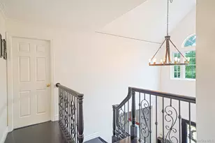 1 Settler Dr, Coram, NY 11727 - Photo 31