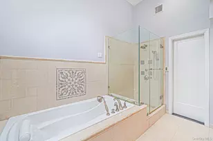 1 Settler Dr, Coram, NY 11727 - Photo 27
