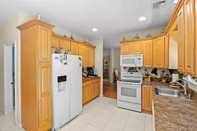67 Oak Street, Centereach, NY 11720 - Photo 13