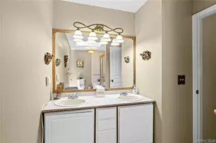 67 Oak St, Centereach, NY 11720 - Photo 21