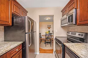 4 Rose St, Oceanside, NY 11572 - Photo 7