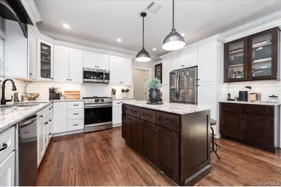 7 Highwater Avenue, Massapequa, NY 11758 - Photo 7