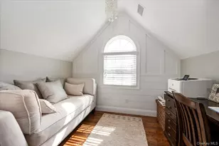 7 Highwater Ave, Massapequa, NY 11758 - Photo 15